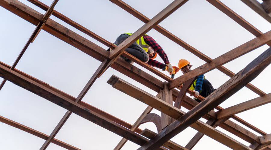 Professional gutter cleaning services in Myakka City, FL